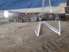 Queen #11 BirdsEye Maple (BEM) SlimLine Trapper