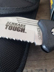 Schrade Outback SG7S - NOS 1990's