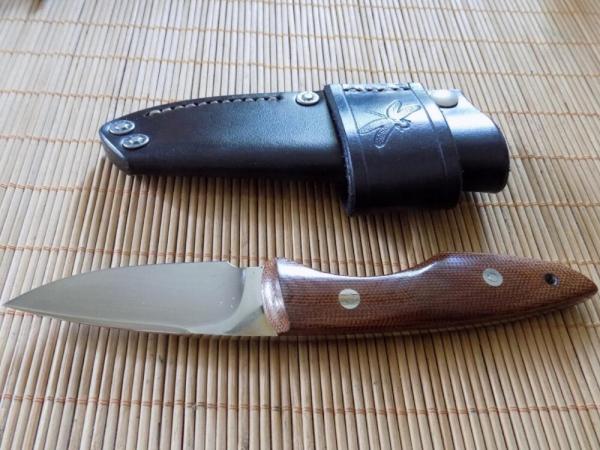 Custom High end Hunter knife by maker: Caleba White