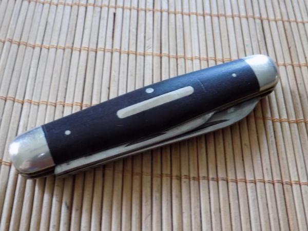 Rare Vintage H & B New Britain Conn Swell center knife.1852-1914