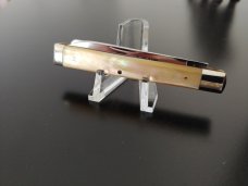QUEEN GOLD LIP M. O. P DOCTOR KNIFE 