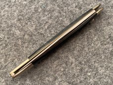 Queen Big Q toothpick switch