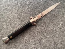 Milano bolster release Auto 