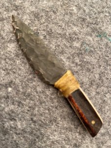 Flint Knapped Neck Knife