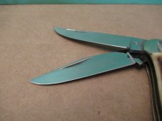Kissing Crane 1975Stag Copper Head Red Shield Pattern # 2025XIV