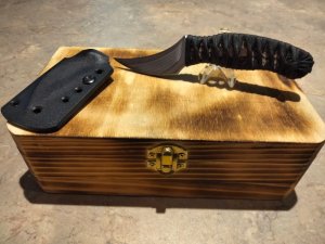 MZknives custom Pikal
