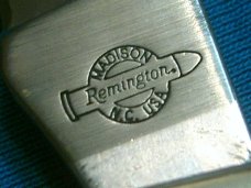 VINTAGE REMINGTON 18309 MADISON NC USA ENGRAVED RED YELLOW FOLDING JACK POCKET KNIFE KNIVES OLD