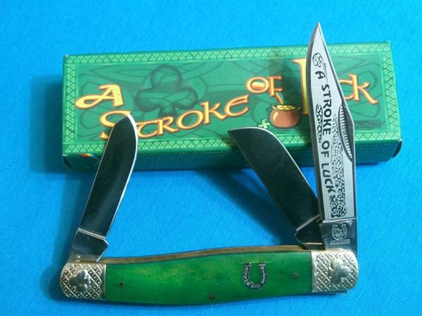 ROUGH RIDER BONE GREEN STOCKMAN RR1057 STROKE OF LUCK HORSESHOE FOLDING POCKET KNIFE KNIVES MIB BOX