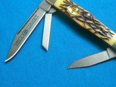 CAMILLUS NEW YORK USA YELL O JAKET YELLOW JACKET SWELL CENTER STOCKMAN FOLDING POCKET KNIFE KNIVES