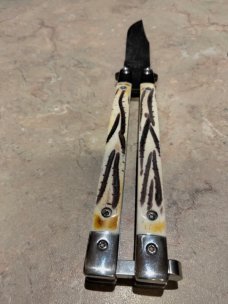 Baron sons Damascus Balisongs (USA)