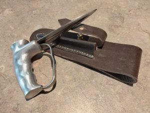Robinson and Dudley WWI push dagger (reproduction)