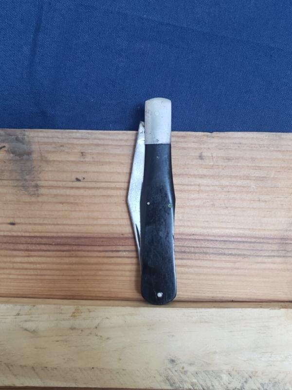 LARGE Kabar Coke Bottle Single Blade Jack Knife - 1955-1965
