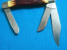 CAMILLUS NEW YORK USA #63 RED STAG DELRIN STOCKMAN CATTLEMANS FOLDING POCKET KNIFE KNIVES OLD