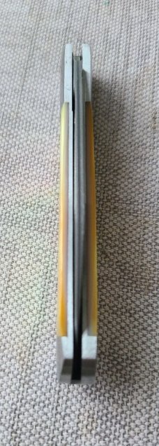Jeff Pearce Gold lip and GoMai Wharncliffe Trapper...31 layer stainless Blade...4" closed..coa.pouch