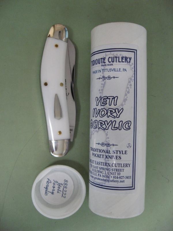 GREAT EASTERN 888222 BAYOU TRAPPER YETI IVORY ACRYLIC GREAT EASTERN 888222 BAYOU TRAPPER YETI IVORY ACRYLIC