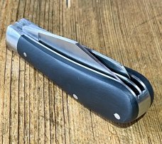 Taylor's Eye Witness Sheffield England Clip Point, Spey Blade with Black Resin Handles