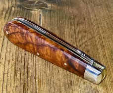 Taylor's Eye Witness Sheffield Premium Lambsfoot with Amboyna Burl Scales & Back Spring Filing