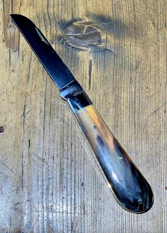 Taylor's Eye Witness Sheffield Premium Lambsfoot with Rams Horn Scales & Back Spring Taylor's Eye Witness Sheffield Premium Lambsfoot with Rams Horn Scales & Back Spring