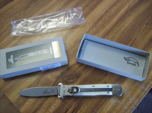 Hubertus Knife Shellpuller Patronenzieher Large Size 11 White Bone UNUSED NIB.