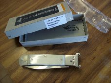 Hubertus Knife Shellpuller Patronenzieher Large Size 11 White Bone UNUSED NIB.