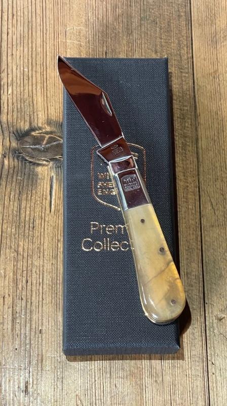 Taylor's Eye Witness Premium Barlow Clip with Rams Horn Scales and Back Spring File work