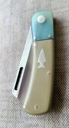 K'roo Chunky Frank...N690..3.75 closed..Jade and Desert Sand G10...Coa...Custom Leather Pocket slip 