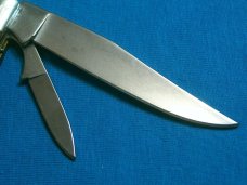 CAMILLUS NEW YORK NY USA BARTENDERS TRAPPER FOLDING POCKET KNIFE KNIVES OLD
