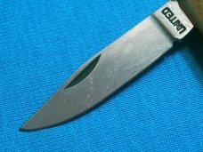 VINTAGE UNITED ITALY UC864 FIGURAL BULLET NOVELTY FOLDING POCKET KNIFE KNIVES OLD