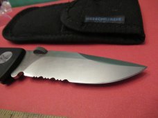 Benchmade USA Half Serration Drop Point 