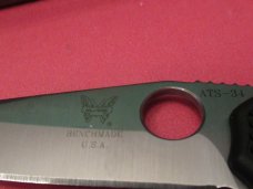 Benchmade Black Handle Clip Pont Mid-Lock Thumb Hole Opener