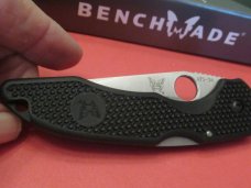 Benchmade Black Handle Clip Pont Mid-Lock Thumb Hole Opener