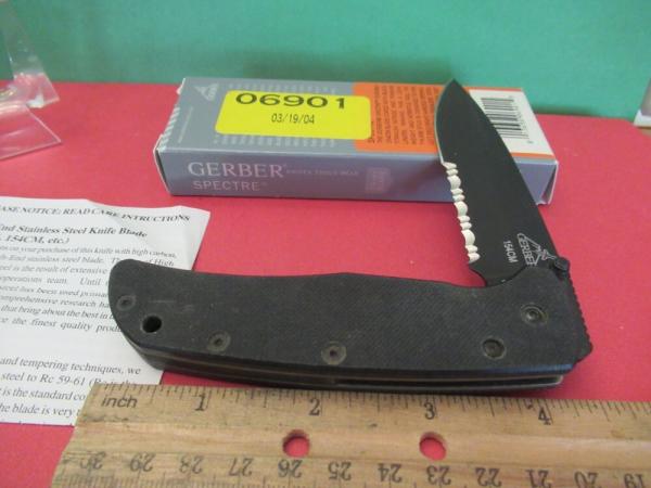 Gerber USA G-10 Liner Lock Half Serration 154 CM Model Spectre # 06901 Gerber USA G-10 Liner Lock Half Serration 154 CM Model Spectre # 06901