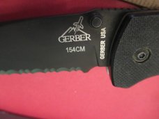 Gerber USA G-10 Liner Lock Half Serration 154 CM Model Spectre # 06901