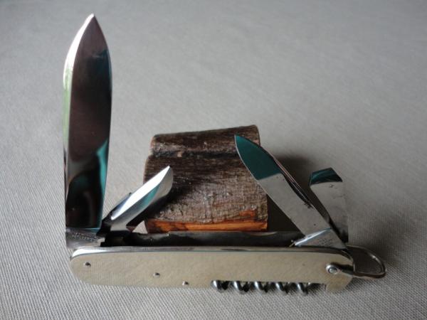 IXL GEORGE WOSTENHOLM SHEFFIELD ENDLAND NICKEL SILVER UTILITY KNIFE
