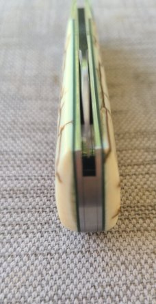 Birdvis Mammoth Ivory Hitchcock..Cpm154..Green G10 liners...1 of...DOB 10/22