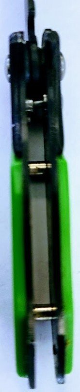 VINTAGE JOHN DEERE COLLECTOR'S SWITCHBLADE