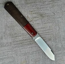 Thys Meades Ultralight Barlow..Rwl34..3 5/8" clsd..Micarta bolsters & scales..Giraffe Bone shield 