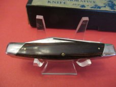 Bowen Knife 1972 Wood Handle Stockman Commemorative Knife The General  Serial # 606
