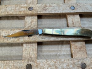Lockwood Slim Gentleman’s Trapper, Closed Length: 3 1/2” (90mm)