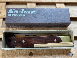 Ka-bar 1179 Lockback Hunter, Closed Length: 5 1/2” (140mm)