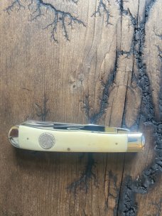 Queen smooth bone trapper Jim Sargent  1992