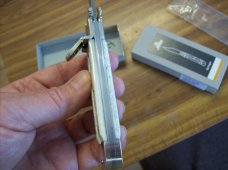 Hubertus Knife Shellpuller Patronenzieher Large Size 11 White Bone UNUSED NIB.