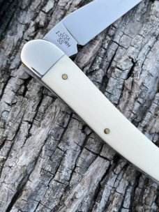 CASE XX 2006 ELEPHANT IVORY SEAHORSE WHITTLER