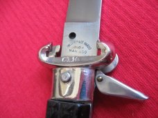Vintage Italian Maserin & De Nardo Fulcrum Shell Puller Switchblade Knife