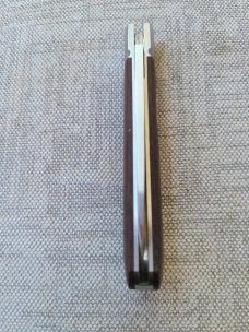 Pablo Castellani Zulu..14C28N stainless steel..Micarta scales..Super Tusk shield..4" cld...coa.pouch
