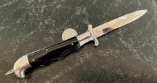 Rare Rizzuto Estileto Milano Finger Groove and Fixed Guard Switchblade Knife 