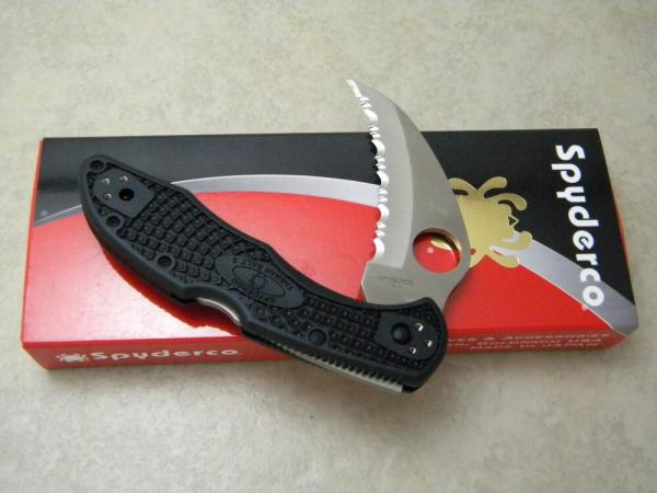 Spyderco Seki Japan H-1 Black Tasman Salt 2 Lockback Knife NIB