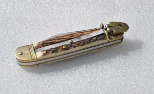 Hubertus Solingen Germany Stag Automatic 3 3/8" Closed Mint Works As Intended Nickel Bolsters