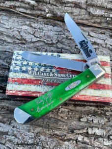 CASE XX ** 2016 TOUR ARTISIANS BRIGHT GREEN BONE TRAPPER