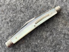 E. Weck Germany - Small 4 Blade Pearl Congress